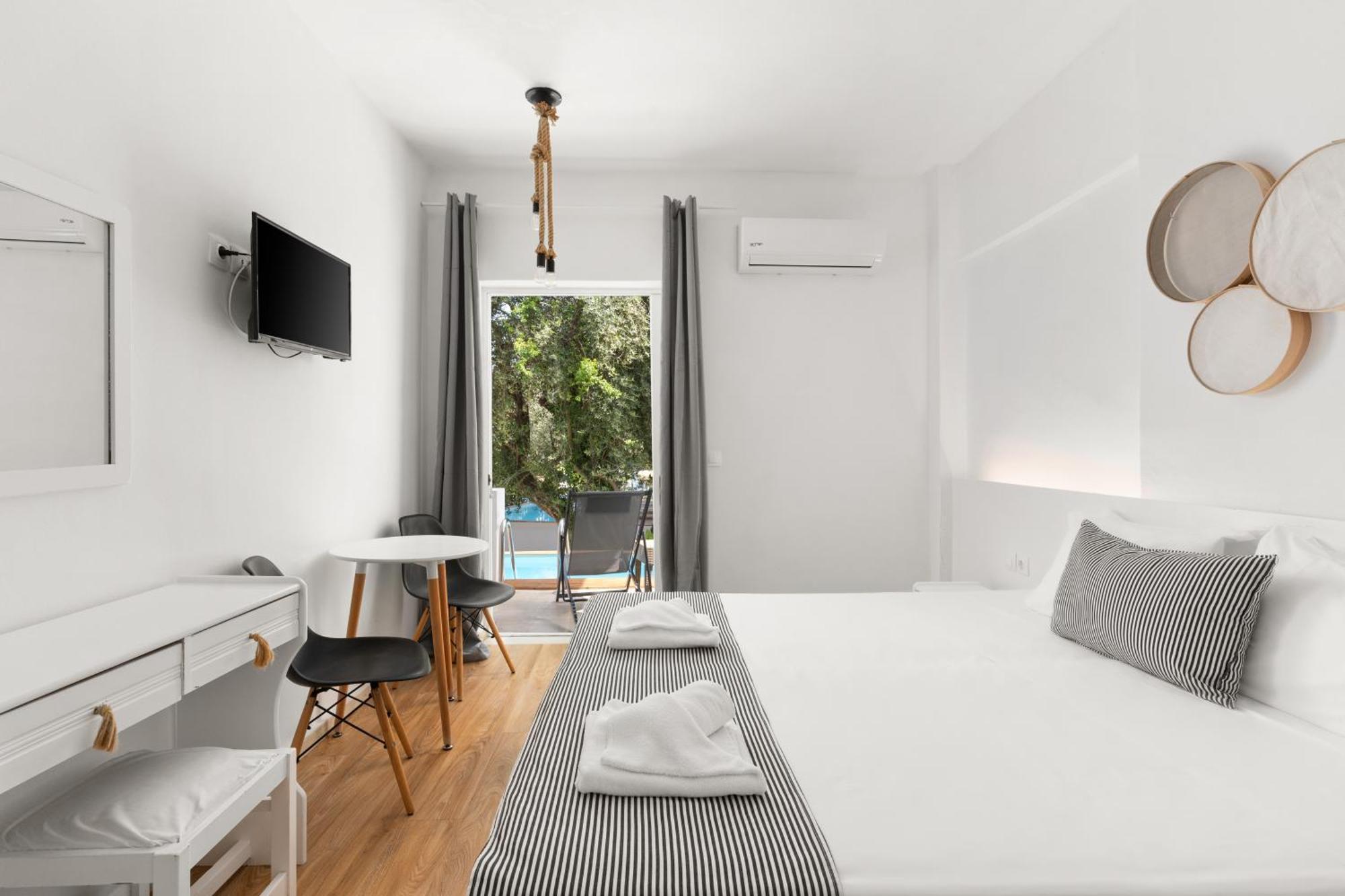 Mr And Mrs White Corfu Couples Retreat Adults Only Hotell Akharávi Eksteriør bilde