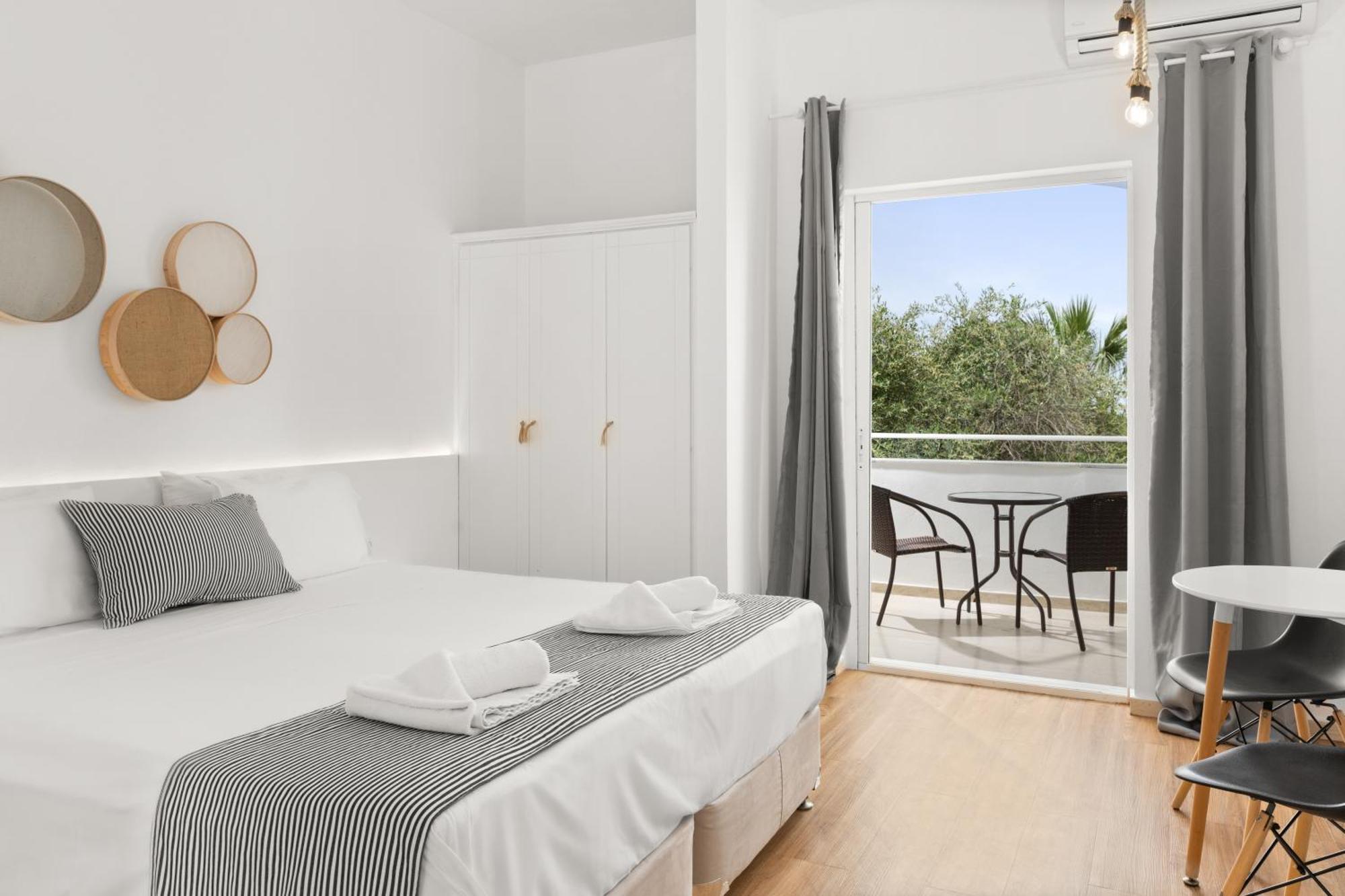 Mr And Mrs White Corfu Couples Retreat Adults Only Hotell Akharávi Eksteriør bilde